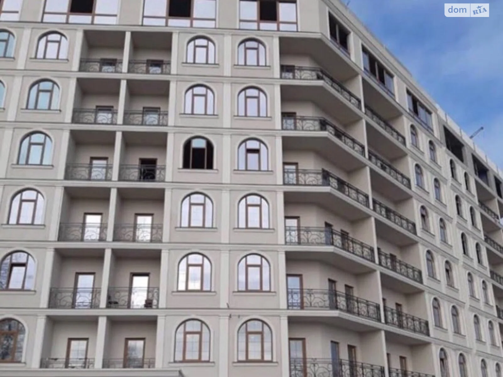 Продается 1-комнатная квартира 50 кв. м в Одессе, ул. Дача Ковалевского