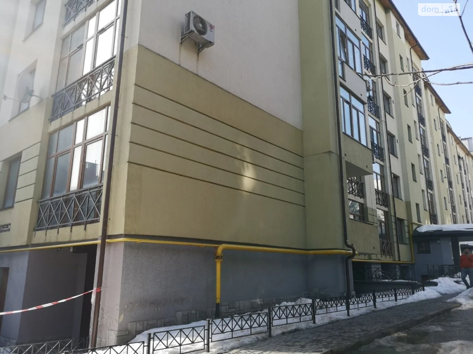 Продается 3-комнатная квартира 101 кв. м в Львове, ул. Мечникова, 20 - фото 1