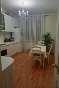 Продается 3-комнатная квартира 88 кв. м в Одессе, Таврийская улица