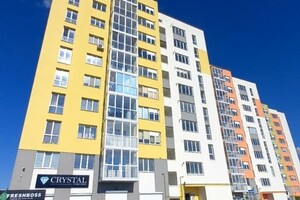 Продается 2-комнатная квартира 67 кв. м в Тернополе, Героев Чернобыля улица