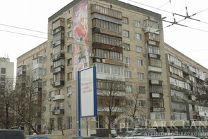 Фото 3: Продается 1-комнатная квартира 46 кв. м в Киеве, Бастионная улица