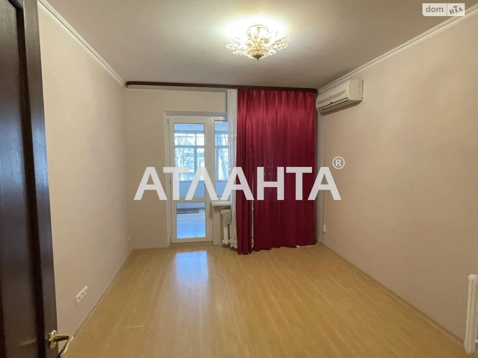 Продается 3-комнатная квартира 64 кв. м в Одессе, ул. Академика Заболотного