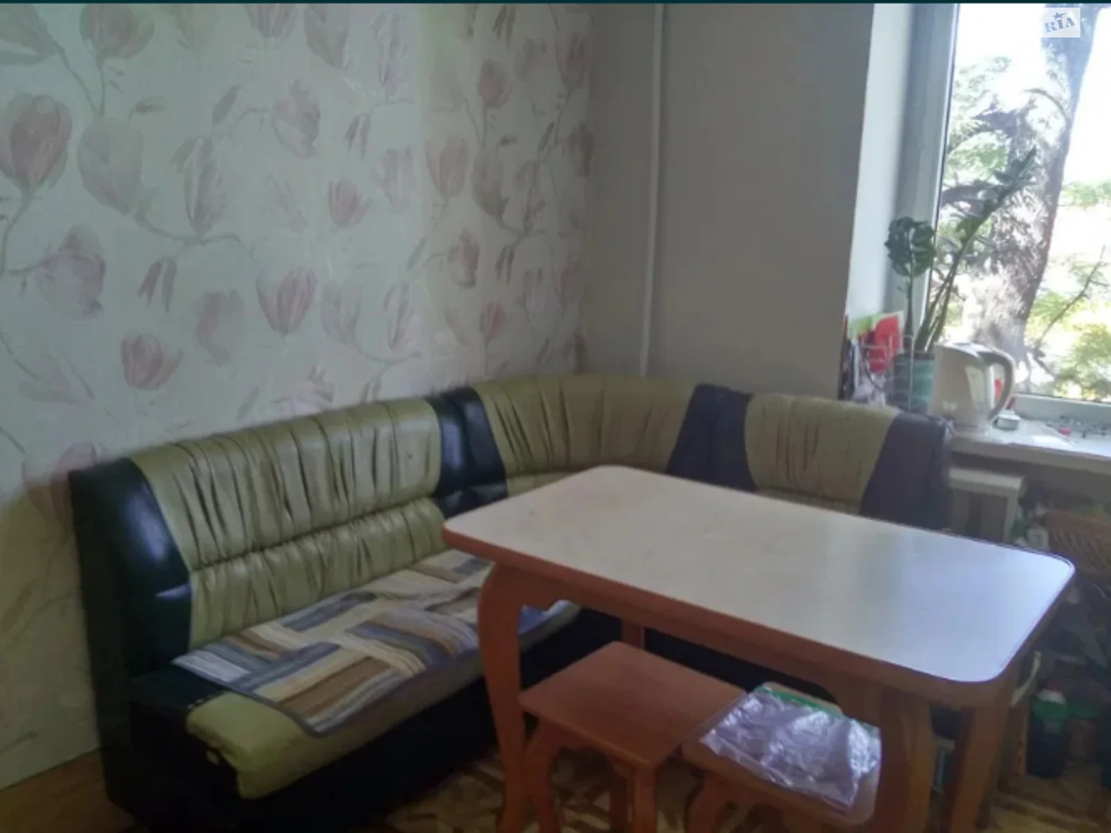 Продается 4-комнатная квартира 71 кв. м в Одессе, ул. Заньковецкой