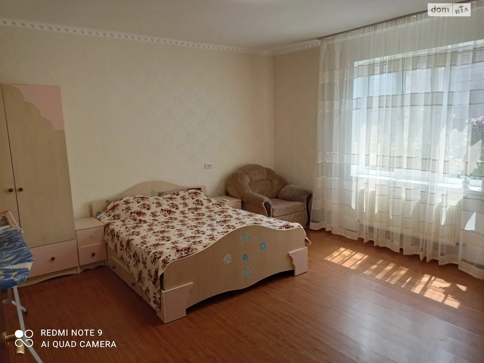 Продается дом на 2 этажа 138 кв. м с бассейном, цена: 71000 $ - фото 1