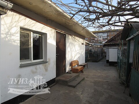 Продається одноповерховий будинок 61 кв. м з подвалом, цена: 60000 $