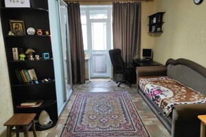 Продаж квартири, Дніпро, р‑н. Новокодацький, Орловська вулиця, буд. 32