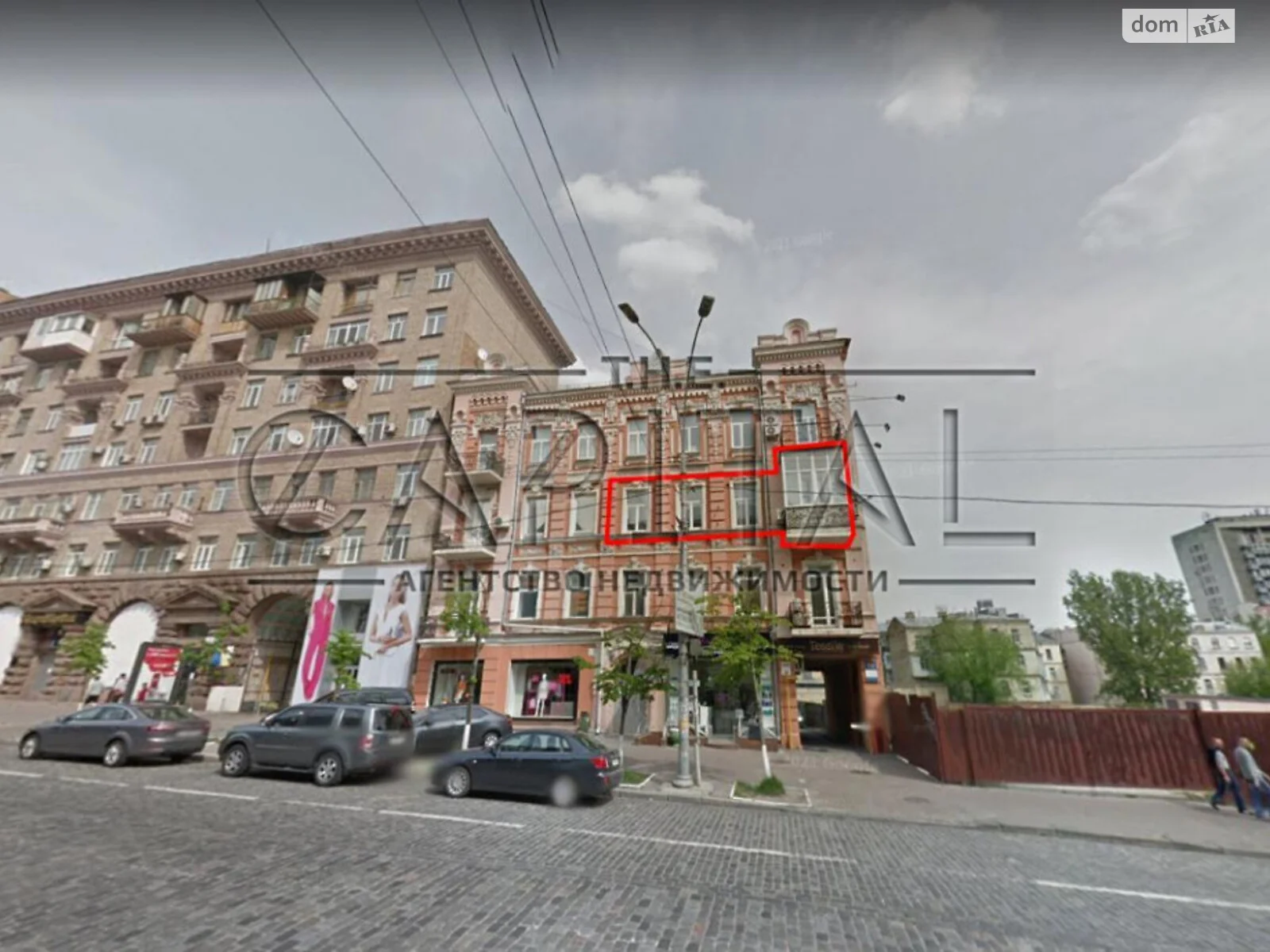 Продается 3-комнатная квартира 137 кв. м в Киеве, ул. Большая Васильковская, 33