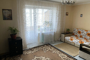 Продается 2-комнатная квартира 56 кв. м в Луцке, Владимирская улица