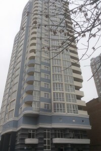 Продается 2-комнатная квартира 80 кв. м в Киеве, ул. Казимира Малевича
