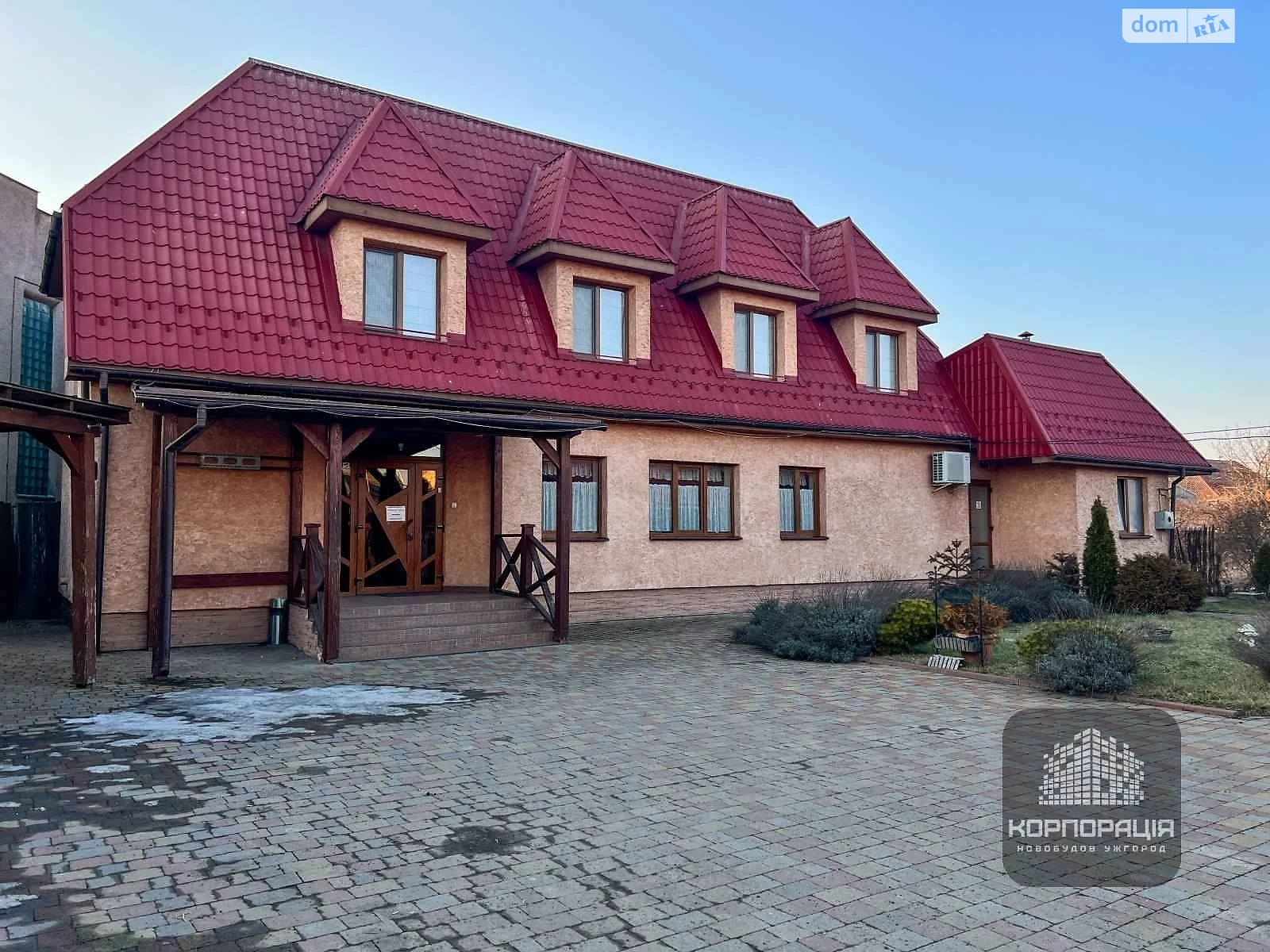 Продается объект сферы услуг 600 кв. м в 2-этажном здании, цена: 350000 $ - фото 1