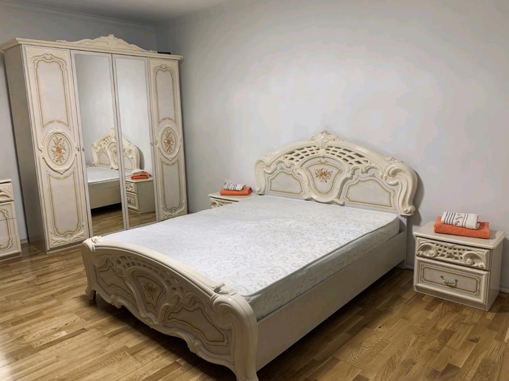 Сдается в аренду 1-комнатная квартира 40 кв. м в Черновцах