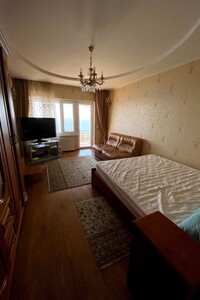 Сдается в аренду одноэтажный дом с гаражом, цена: 2000 грн