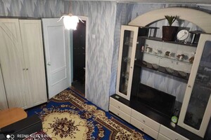 Продается 1-комнатная квартира 25 кв. м в Полтаве, ул. Алмазная