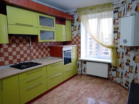 1-комнатная квартира 46 кв. м в Луцке, цена: 10000 грн