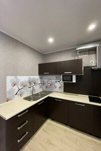 Продается 2-комнатная квартира 50 кв. м в Ивано-Франковске, цена: 37500 $