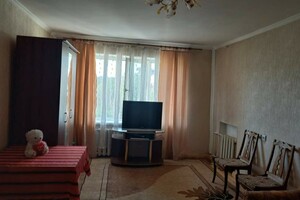 Сдается в аренду 1-комнатная квартира 38 кв. м в Черновцах, Комарова Владимира улица