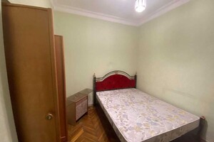 Продается 2-комнатная квартира 46 кв. м в Днепре, Пушкина пр.