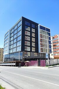 Продается 2-комнатная квартира 81 кв. м в Хмельницком, ул. Кармелюка