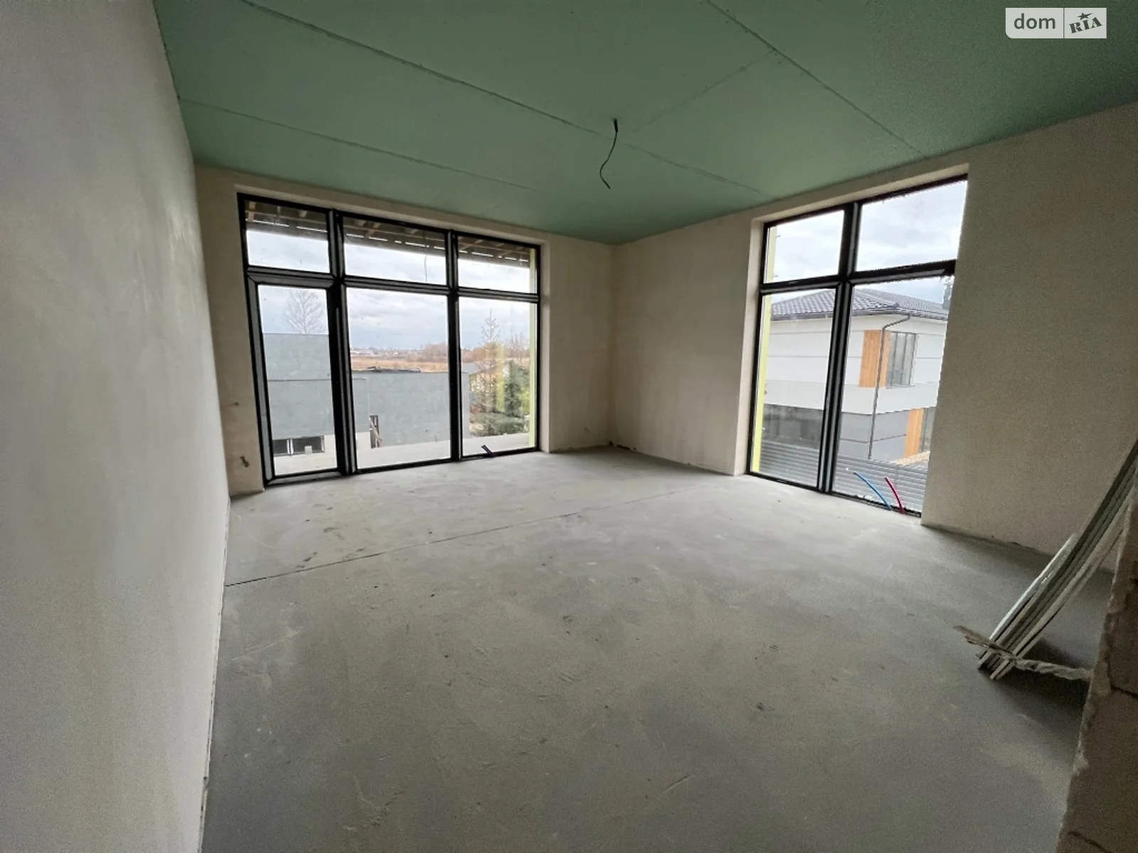 Продается дом на 2 этажа 221 кв. м с верандой - фото 2
