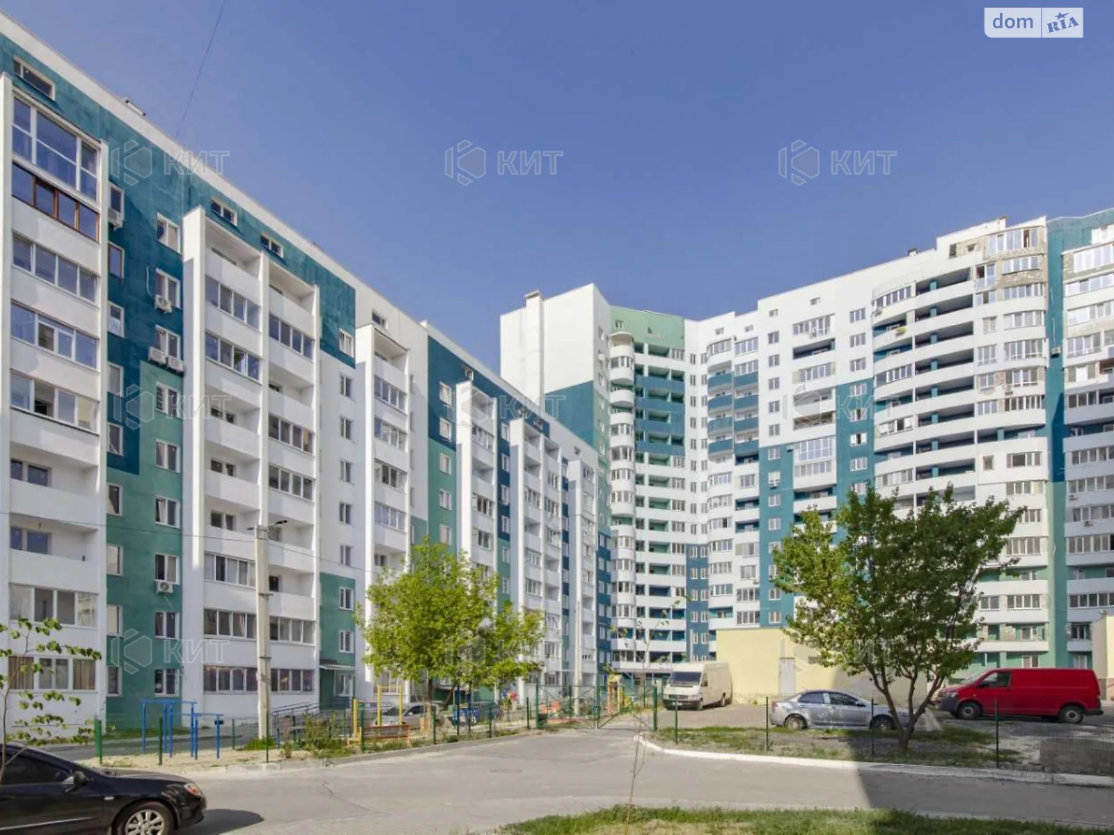 Продается 1-комнатная квартира 41 кв. м в Харькове, ул. Качановская, 15 - фото 1