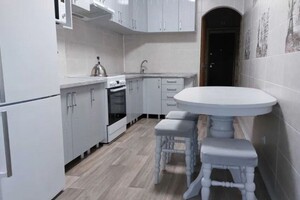 Продаж квартири, Київська, Біла Церква, р‑н. Центр, Шолом-Алейхема вулиця
