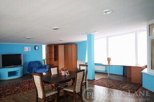 Продается 4-комнатная квартира 225 кв. м в Киеве, узвоз Кловский