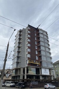 Продается 2-комнатная квартира 62 кв. м в Черновцах, Главная улица