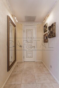 Фото 3: Сдается в аренду 6-комнатная квартира 190 кв. м в Киеве, Воздвиженская улица