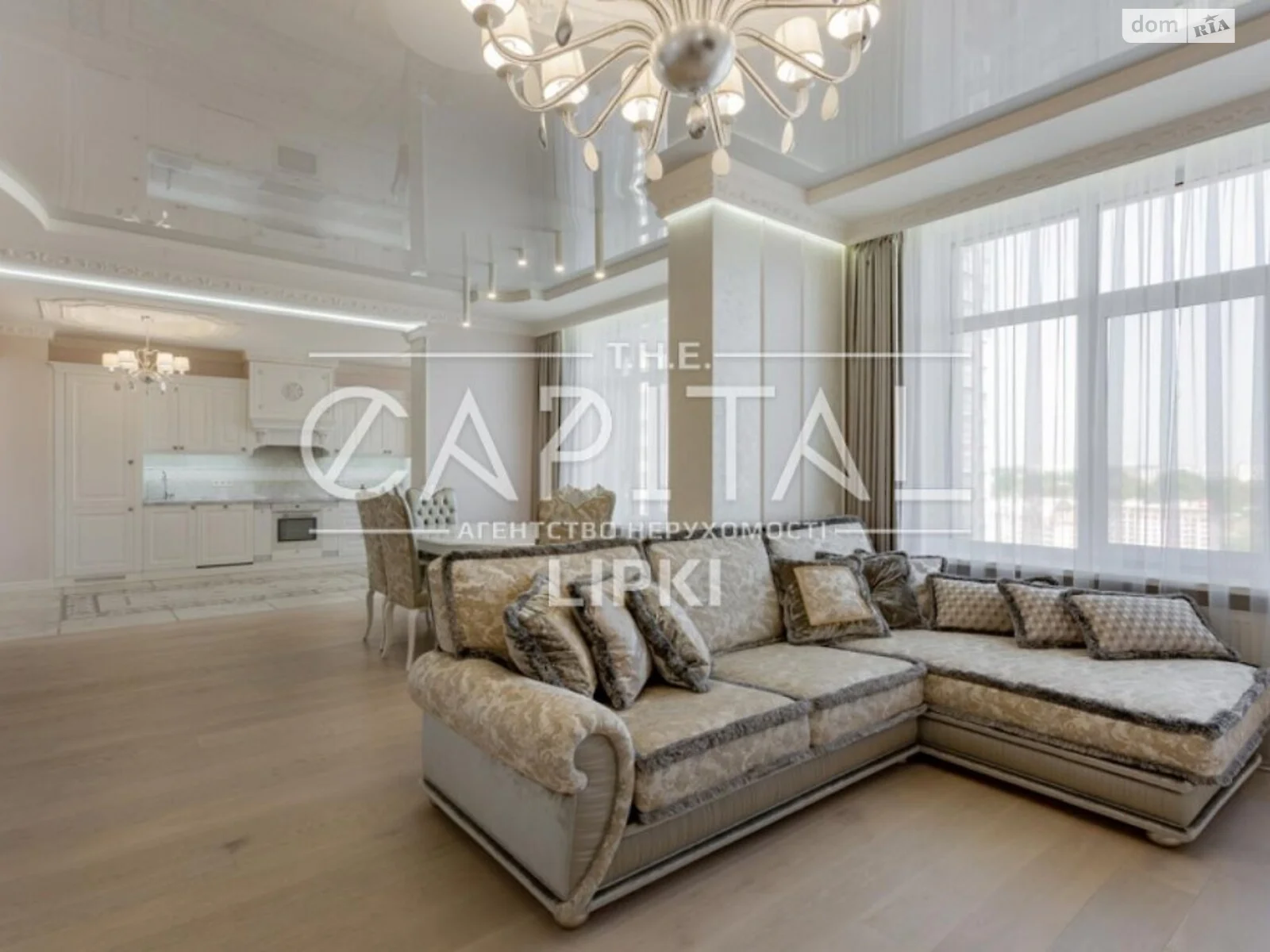 Продается 5-комнатная квартира 210 кв. м в Киеве, ул. Андрея Верхогляда(Драгомирова)