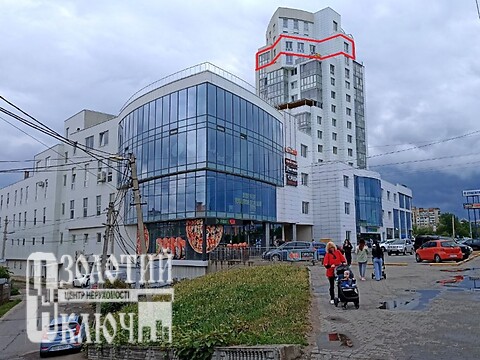 Продается 4-комнатная квартира 160.4 кв. м в Хмельницком, ул. Степана Бандеры