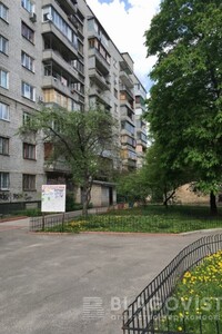 Продается 3-комнатная квартира 67 кв. м в Киеве, цена: 120000 $