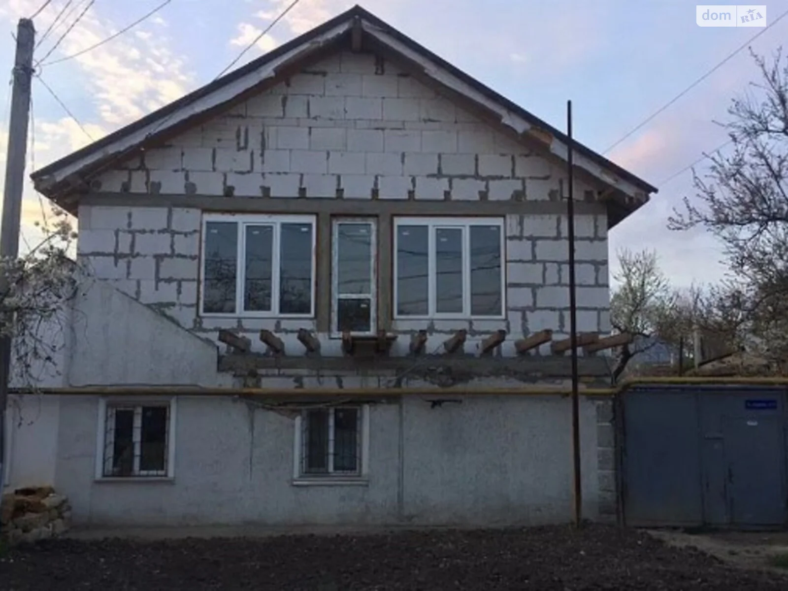 Продается часть дома 104 кв. м с камином, цена: 60000 $ - фото 1