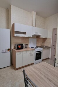 Фото 3: Продается 1-комнатная квартира 31 кв. м в Киеве, Светлицкого улица