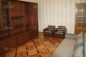 Продается 2-комнатная квартира 52 кв. м в Харькове, Садовый