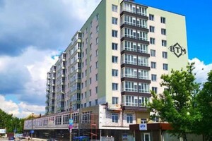 Продается 2-комнатная квартира 57 кв. м в Хмельницком, ул. Пилотская