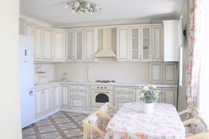 Продажа квартиры, Ивано-Франковск, р‑н. Калинова Слобода, Дворская улица
