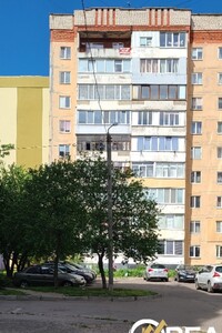 Продажа квартиры, Луцк, р‑н. 33 микрорайон, Кравчука улица, дом 19