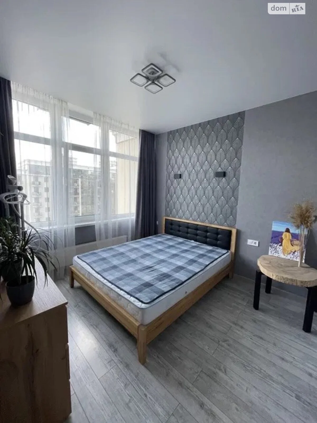 Продается 1-комнатная квартира 46 кв. м в Одессе, ул. Архитекторская, 13 - фото 1
