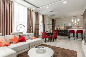 Продається 4-кімнатна квартира 160 кв. м у Києві, Саперне Поле вулиця