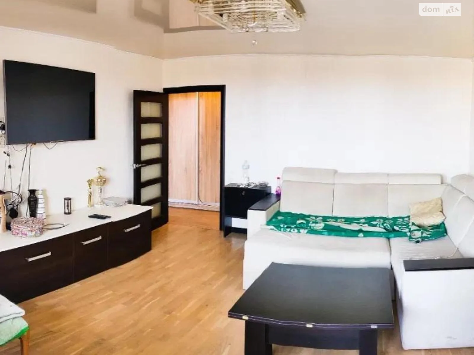 Продается 3-комнатная квартира 71 кв. м в Одессе, цена: 68000 $