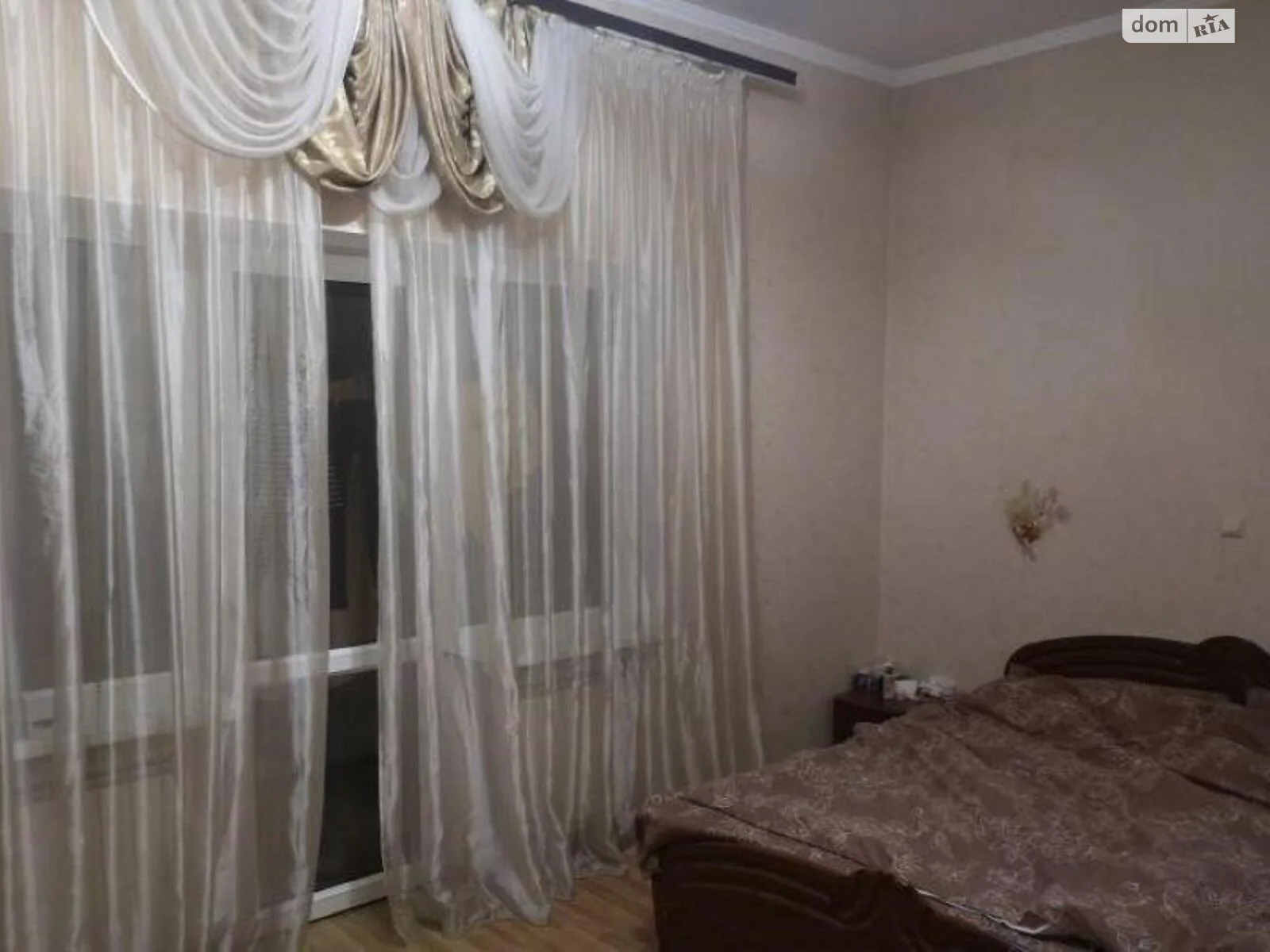Продается 2-комнатная квартира 73 кв. м в Одессе, ул. Болгарская, 42 - фото 1