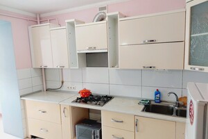 Здається в оренду 1-кімнатна квартира 40 кв. м у Івано-Франківську, цена: 300 $