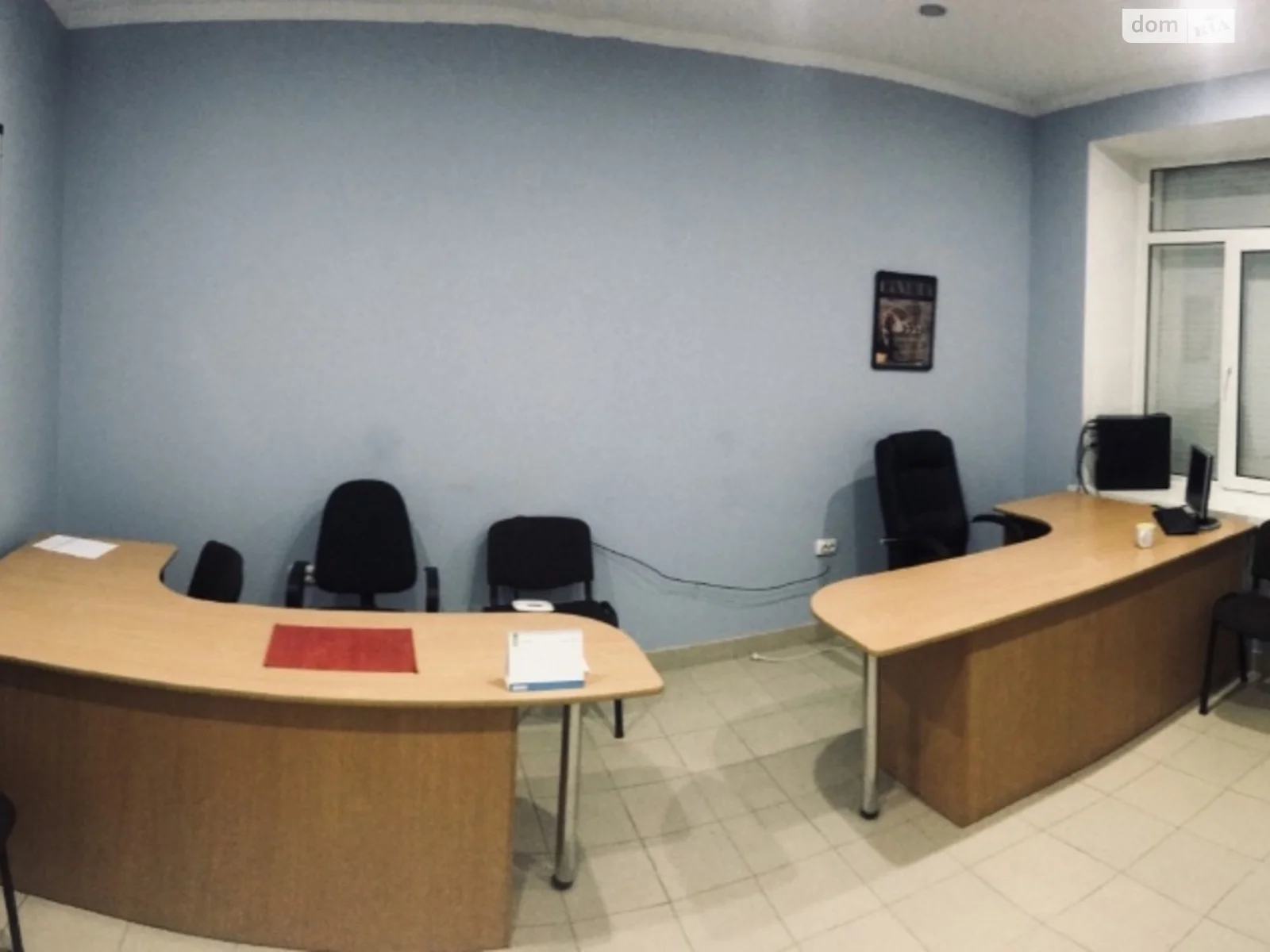 Продается офис 64 кв. м в бизнес-центре, цена: 55000 $ - фото 1