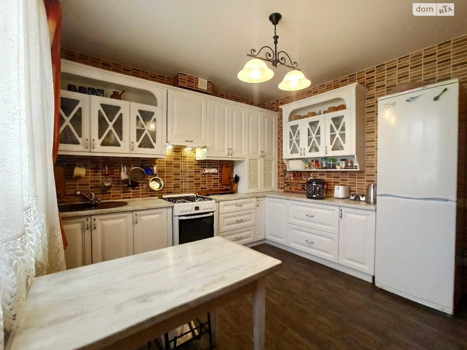 Продається будинок 2 поверховий 214 кв. м з мансардою, цена: 175000 $ - фото 1
