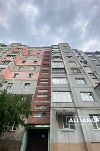 Продается 2-комнатная квартира 52 кв. м в Ивано-Франковске, цена: 35000 $