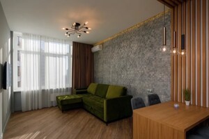 Продается 1-комнатная квартира 37 кв. м в Одессе, Каманина (Курчатова) улица