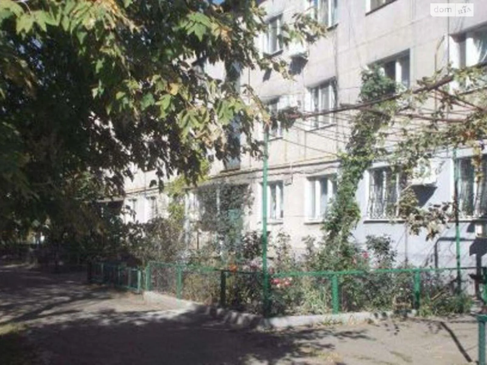 Продается 3-комнатная квартира 60 кв. м в Кремидовке - фото 3