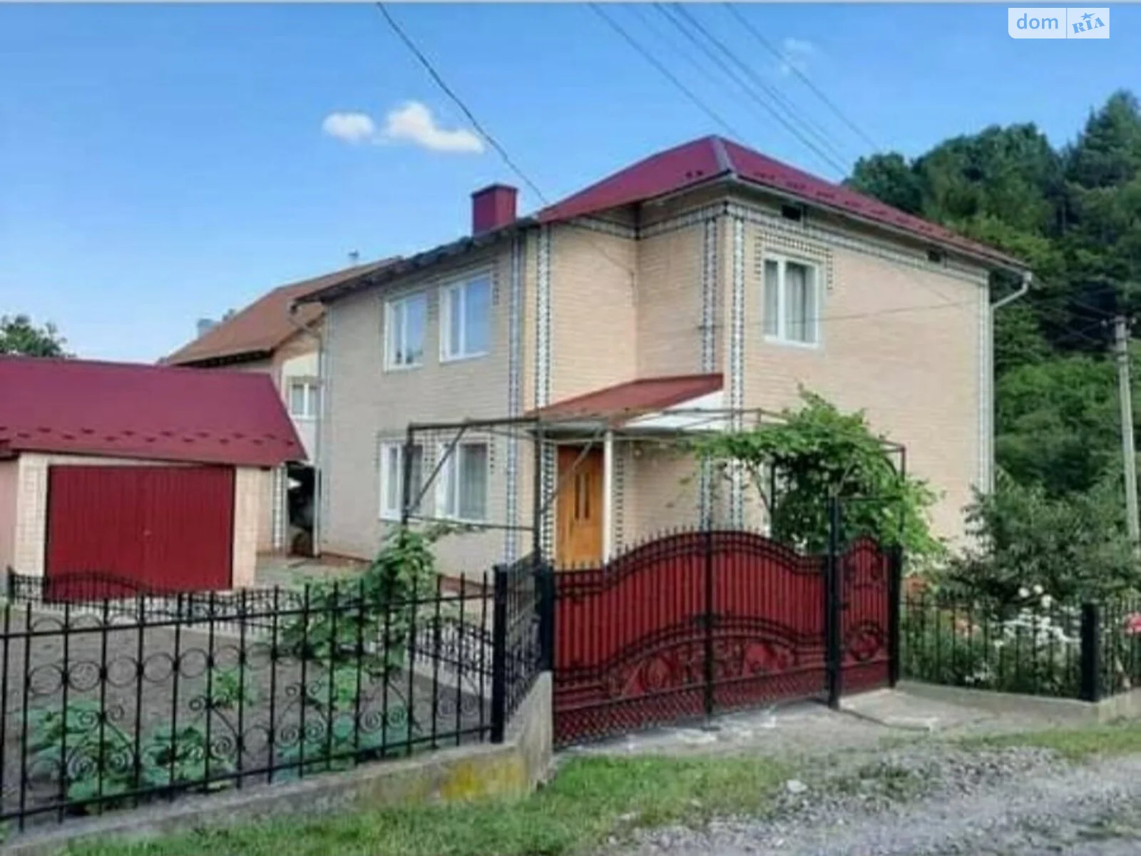 Продається будинок 2 поверховий 176 кв. м з верандою, цена: 62300 $