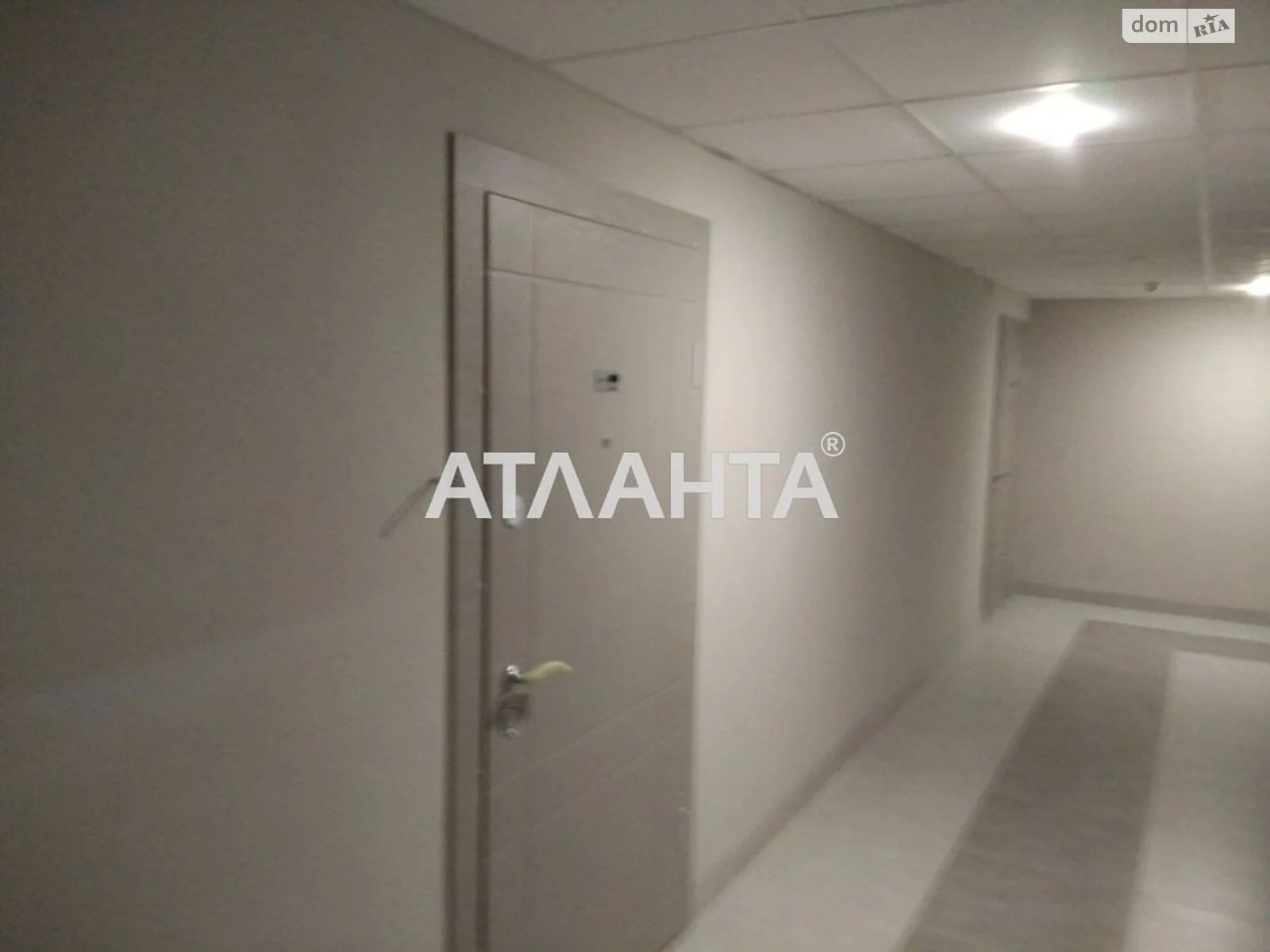 Продается 1-комнатная квартира 46 кв. м в Одессе, цена: 60000 $