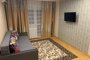 Довгострокова оренда квартири, Дніпро, р‑н. Нагорний, Героїв Крут вулиця
